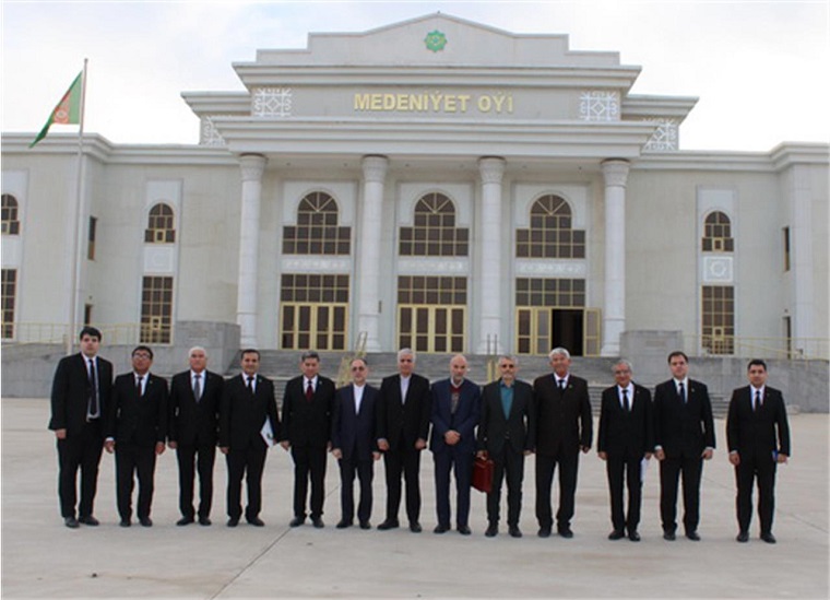  سخنرانی استاد زبان و ادبیات فارسی دانشگاه تربیت مدرس در همایش بین المللی هزاره ابوسعید ابوالخیر